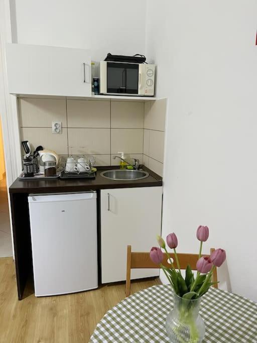 11# Sunflower Cozy Apartment Budapest Luaran gambar